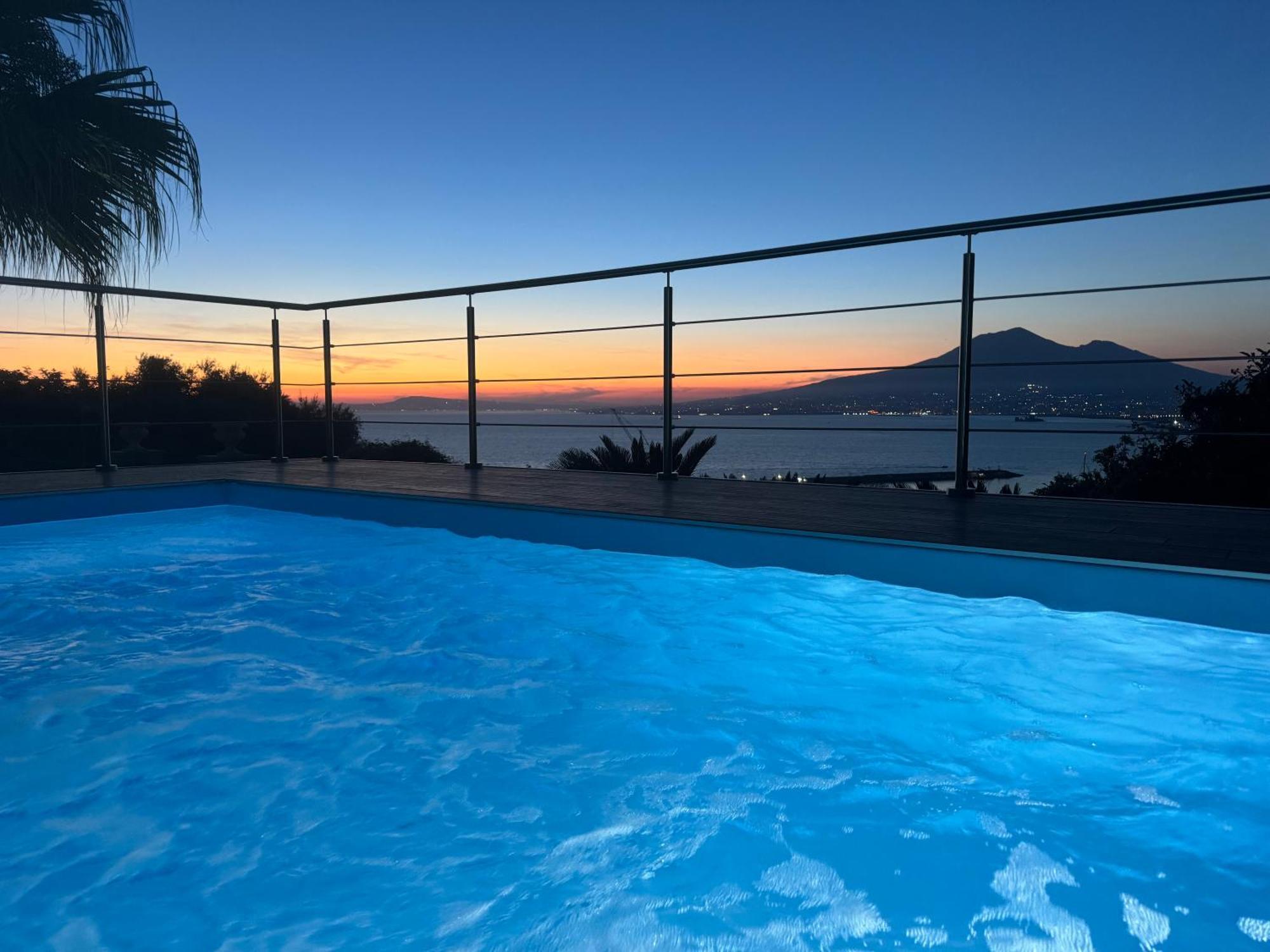 Poggio Miramare Luxury Home Castellammare di Stabia Exterior photo